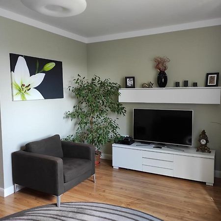 Domo Apartment Stredokluky Bagian luar foto